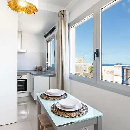 Home2book Design Bajamar Natural Pool & Beach * Bajamar (La Laguna)