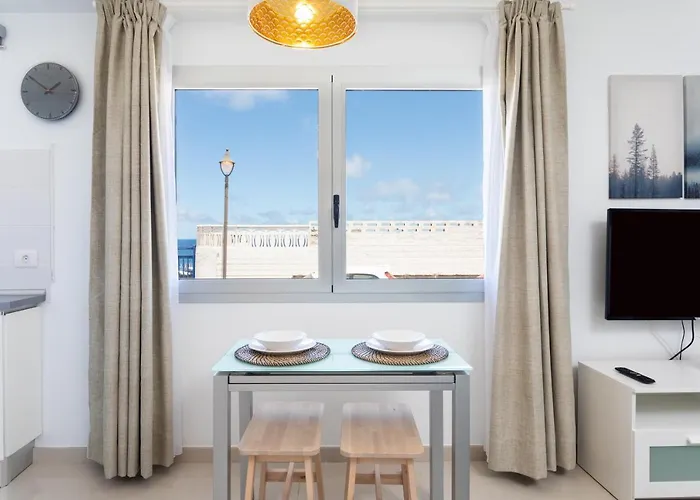 Home2book Design Bajamar Natural Pool & Beach